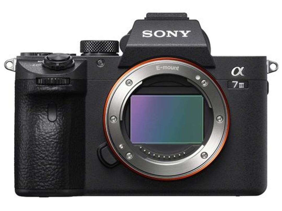 Sony - Alpha a7 III Mirrorless 4K Video Camera (Body Only) - Black